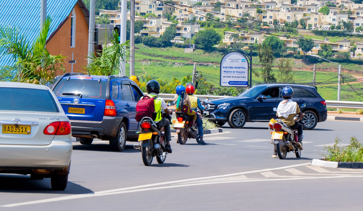 What to Consider When Renting a Car in Rwanda